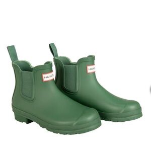Hunter Chelsea Green Rain Boots